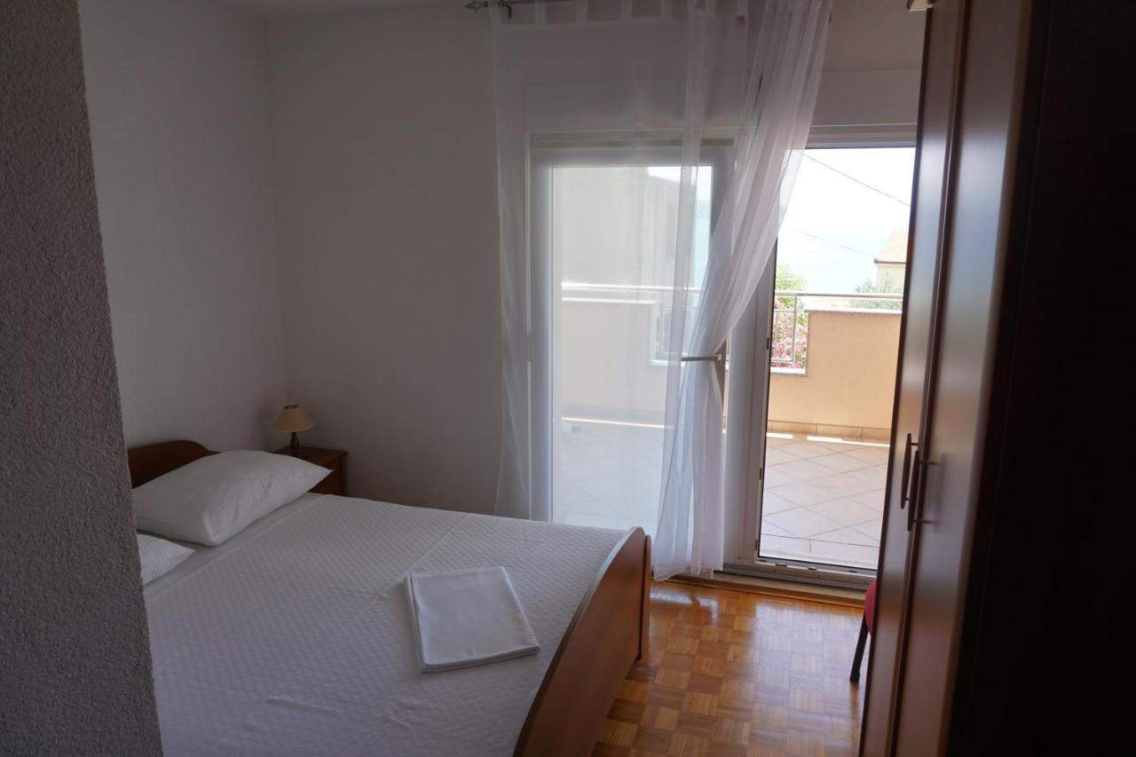 Spacious Comfort Apartment Duce Exterior photo
